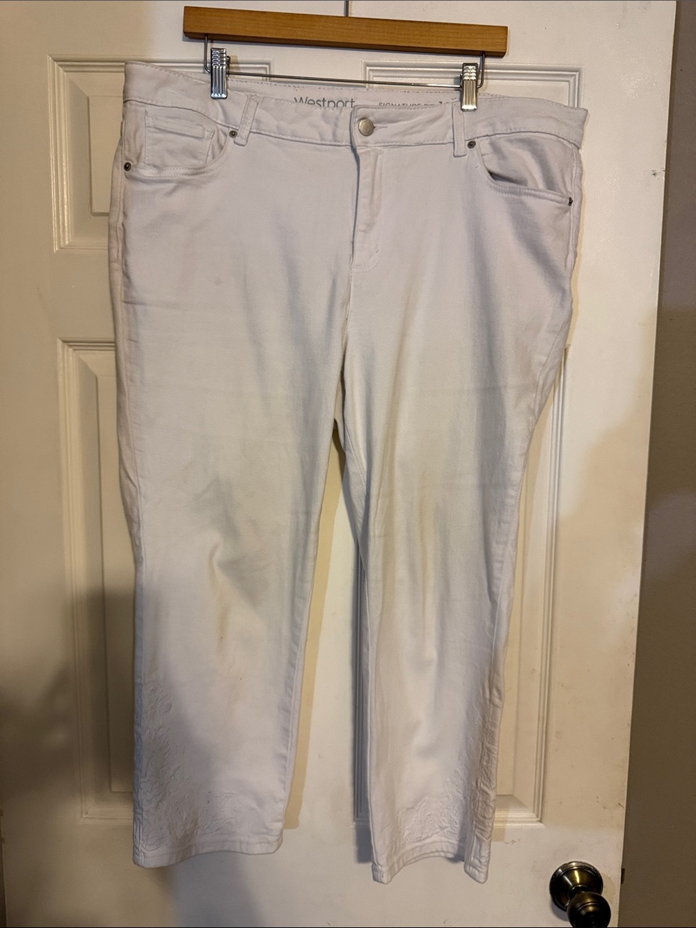 Westport White Cropped Straight-Leg Jeans